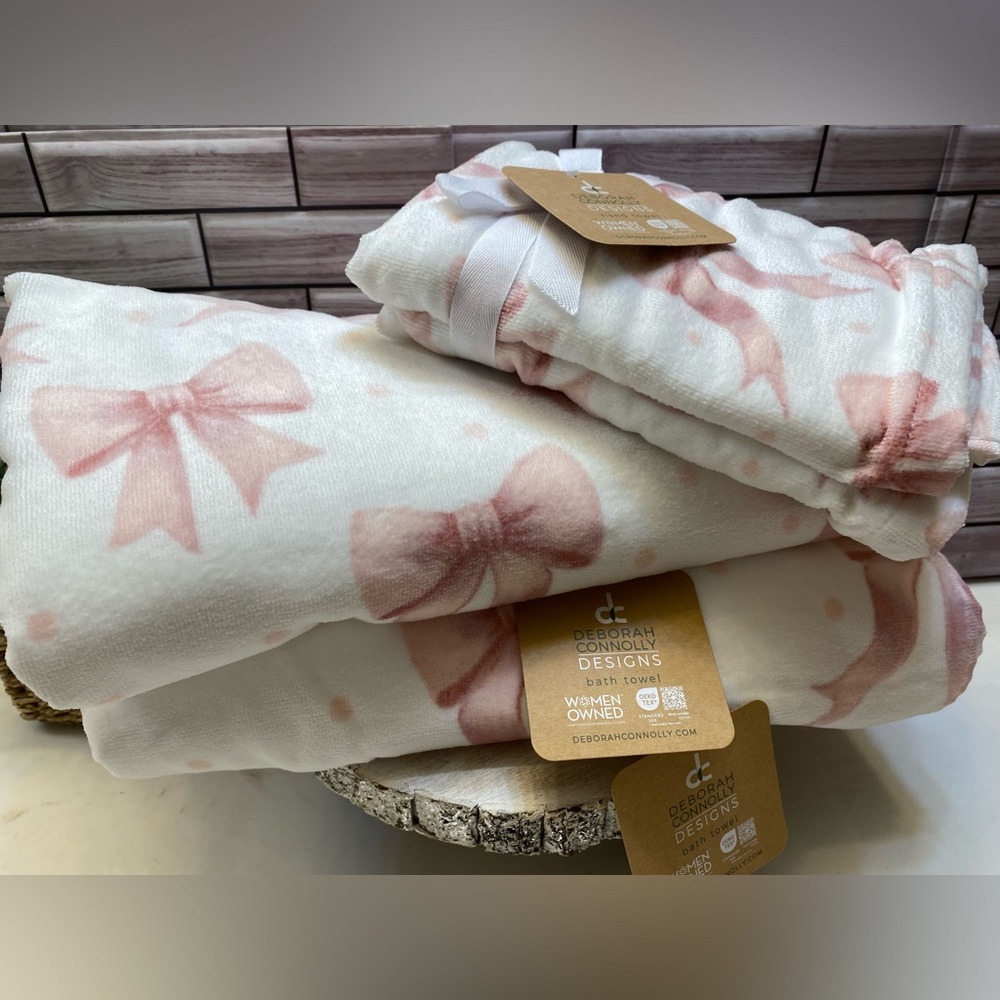 DC Designs ❤️ light baby Pink Bows(2) Bath&(2) Hand Towels set NWT